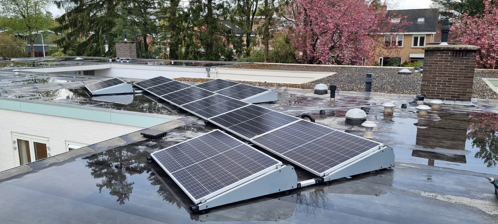 Hoeveel kan ik besparen met zonnepanelen in noord nederland?